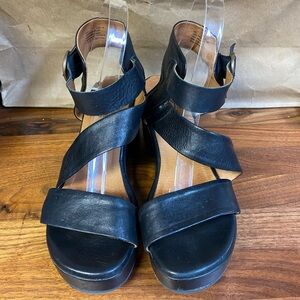 Miz Mooz Leather Block Heeled Sandals Gill Black Sz 39 (7.5/8)